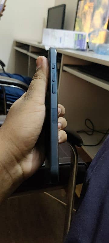 iPhone 15 Pro Max JV Original Condition Blue Titanium 512GB 7