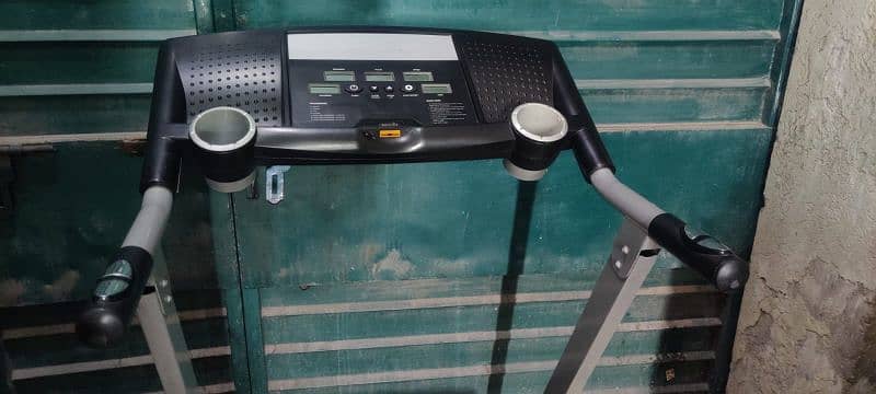 Green master treadmill for sale 0316/1736/128 whatsapp 2