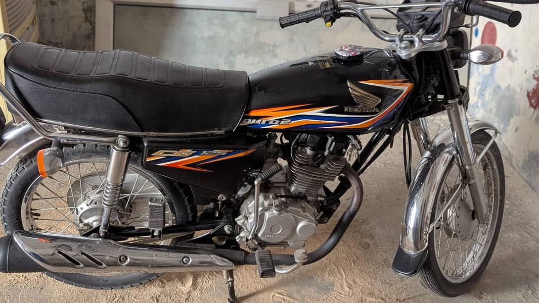 Honda CG 125 2018 ( Total genuine ) 0