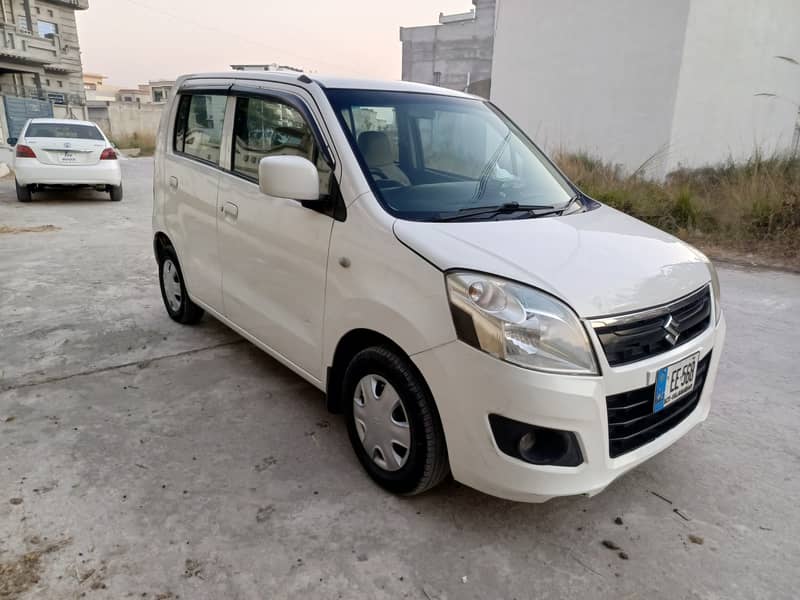 Suzuki Wagon R 2015 11