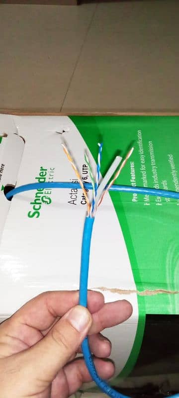 Schneider utp cat6 cable 1