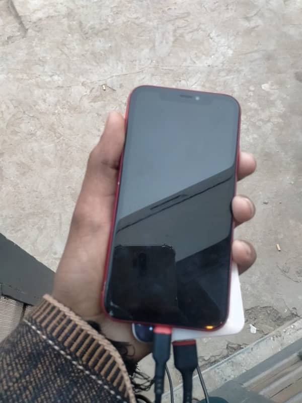 i phone xr 64 urgent sale need money 5