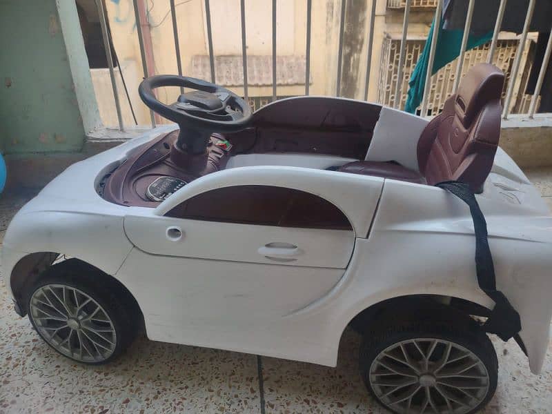 Kids car (without battery & Without Remote) 0