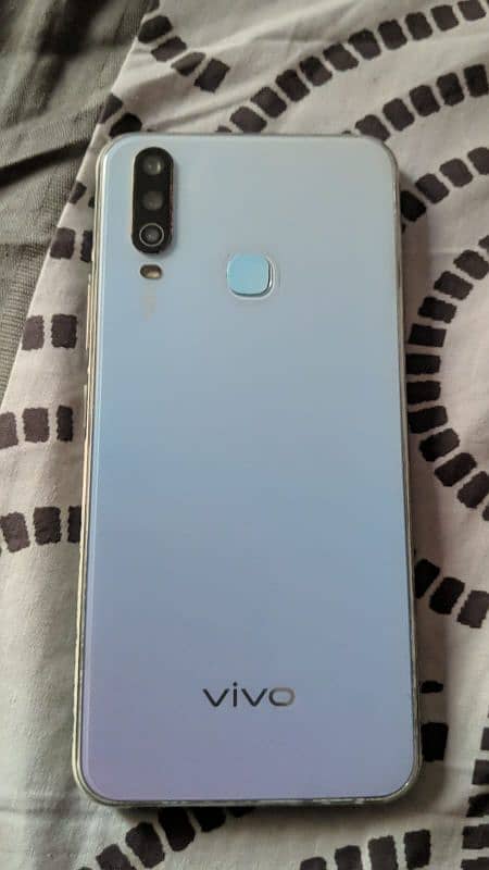 VIVO Y17 (APPROVE DUAL SIM) 0