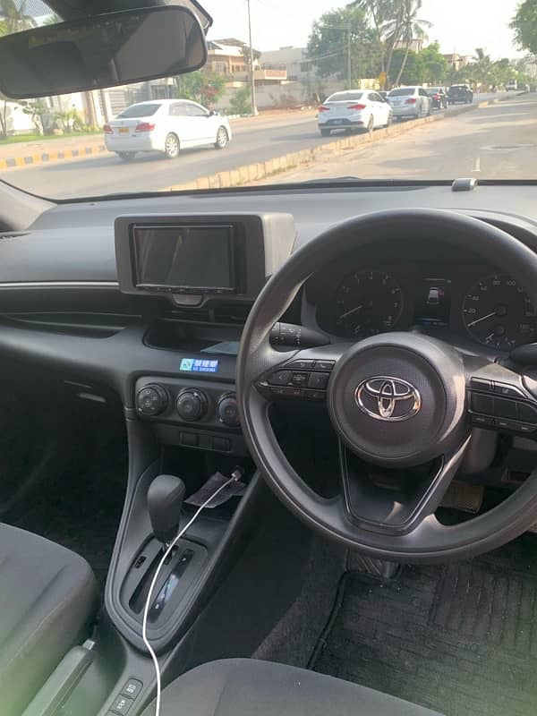 Toyota Yaris 2021 x push start 6