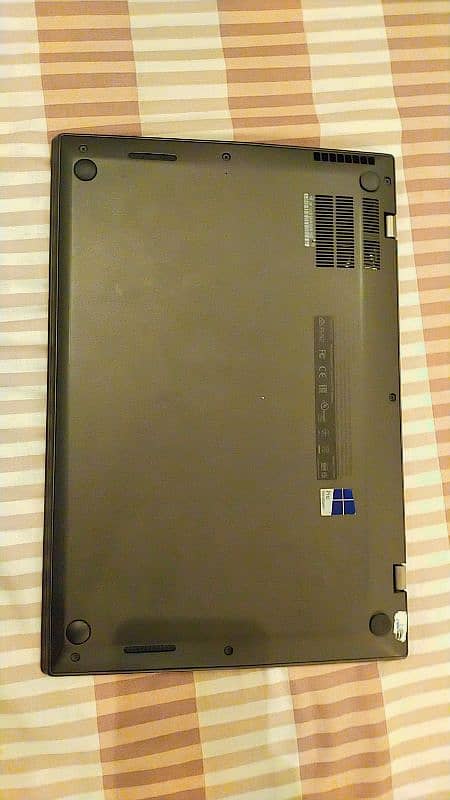 Lenovo ThinkPad X1 Carbon 5th Gen Core i7 256SSD 8 Gb RAM 4