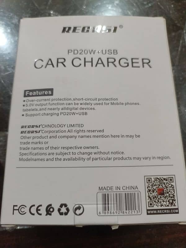 Original Car Charger with iphone cable 4