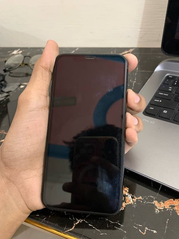 i phone 11 pro 03088628568 5