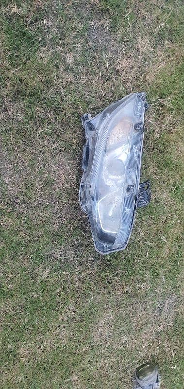 civic 2018 geniun headlight right side 2