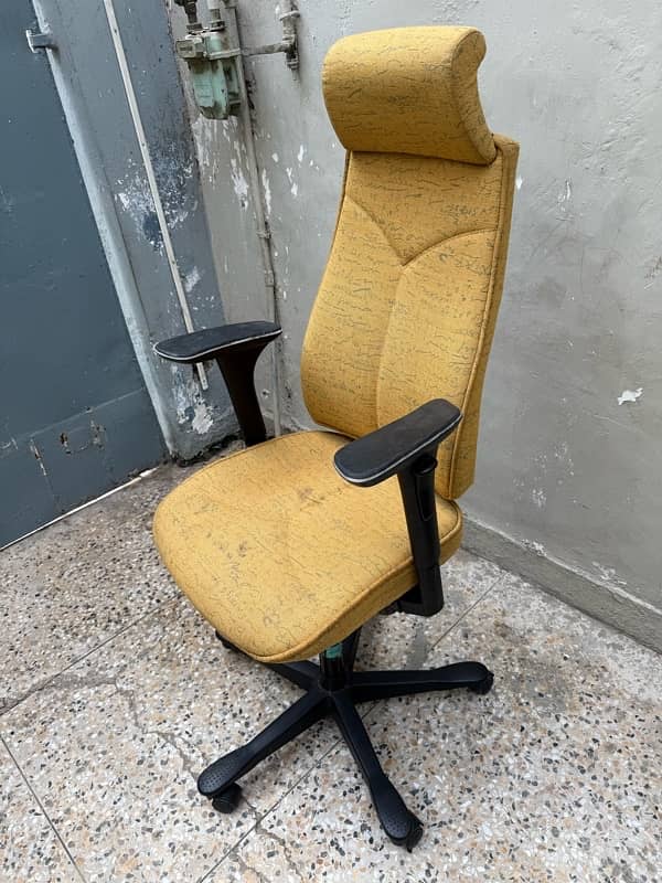 KINNARPS SWEDEN STYLISH IMPORTED CHAIR 10/10 1