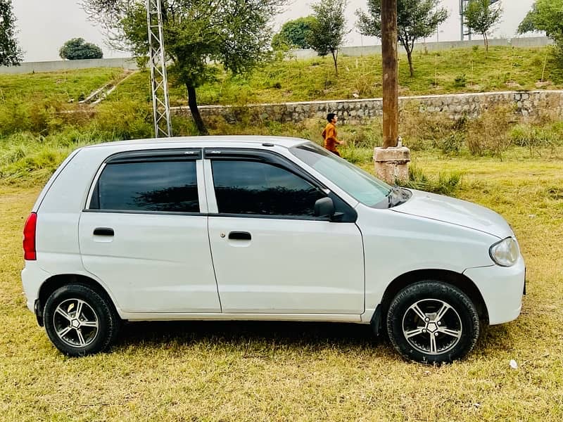 Suzuki Alto 2011 11