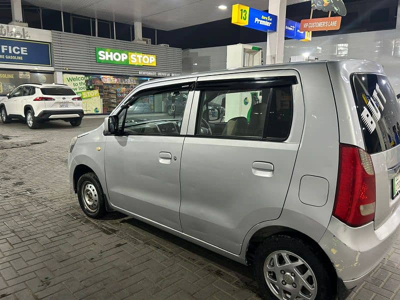 Suzuki Wagon R 2019 5