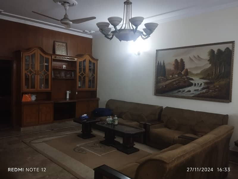 12 MARLA HOUSE FOR LOW PRICE SALE IN HOUSE TOWN NEAR ALLAH HO CHOWK 13