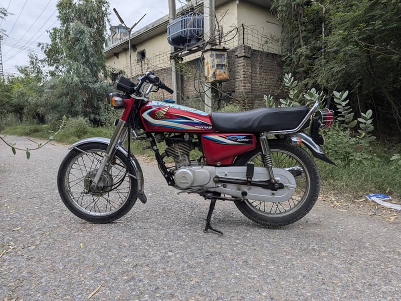 Honda CG 125 | 2015 Model | Islamabad Registered Bike for Sale 0