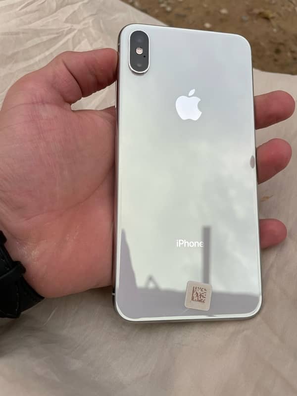 IPHONE XS MAX WATER PACK FACTORY UNLOCK 4 month sim working 3