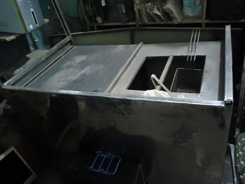 Burger and Fries Steel Counter for sale with Hot Plate and Fryer 0