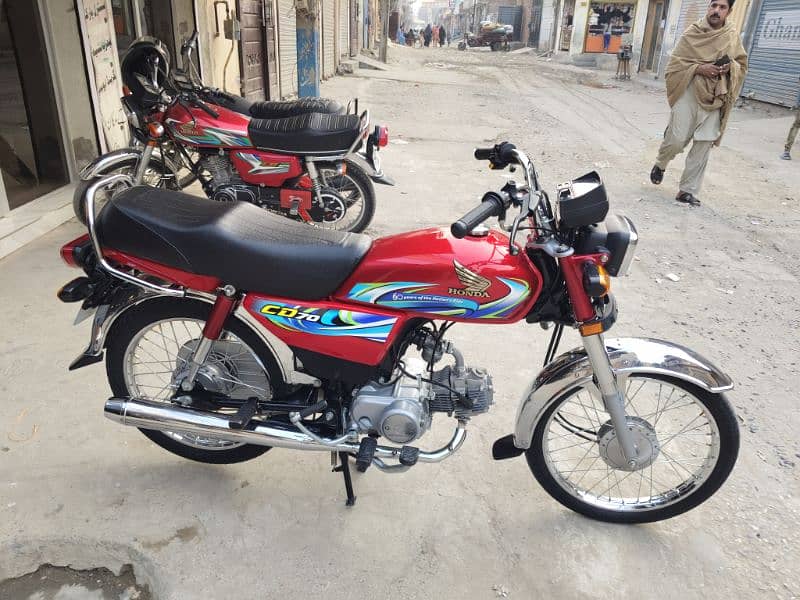 Honda CD 70 2024 7 month Punjab Registered 4000 km driven Brand New 2