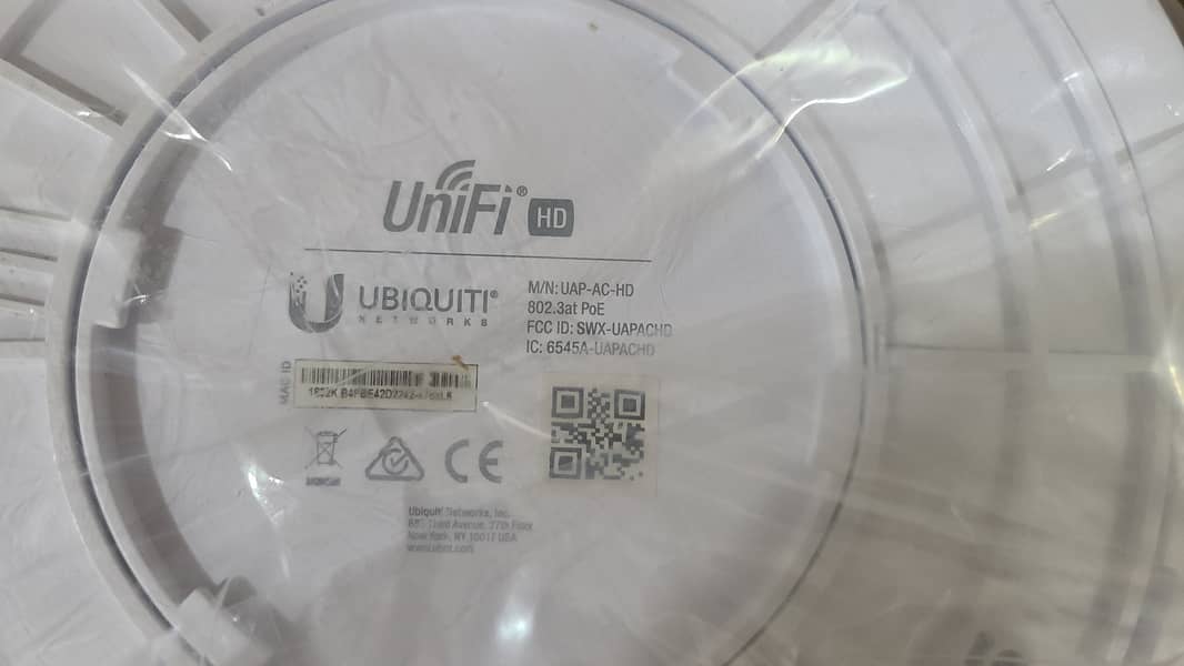 Ubiquiti UniFi UAP-AC-HD Access Point | Branded used (With Box) 9