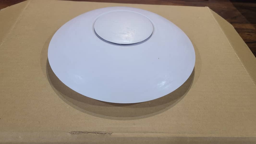 Ubiquiti UniFi UAP-AC-HD Access Point | Branded used (With Box) 16