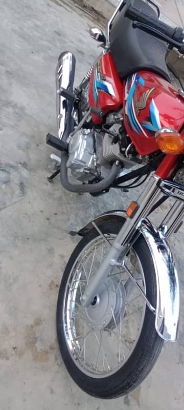 Honada 125 model 2024 saf peace all punjab number 6