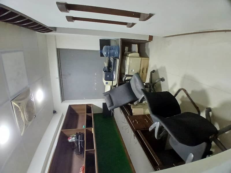 650 SQUARE FEET FURNISHED OFFICE WITH WASHROOM FOR RENT IN JAUHAR 2