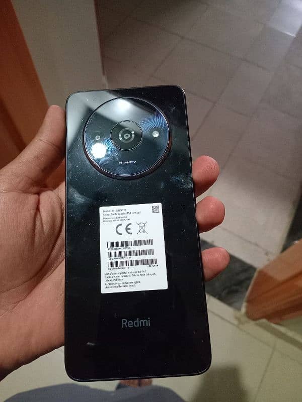 Realme with open box 1 day used phone 4/128 box chrger bilkul brand 1