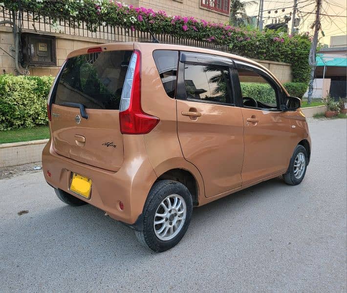 Nissan Dayz boleto x model 2014 Reg 2017 4