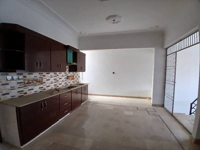 240 SQUARE YARDS GROUND PLUS ONE INDEPENDENT HOUSE FOR RENT IN JAUHAR BLOCK 15 13