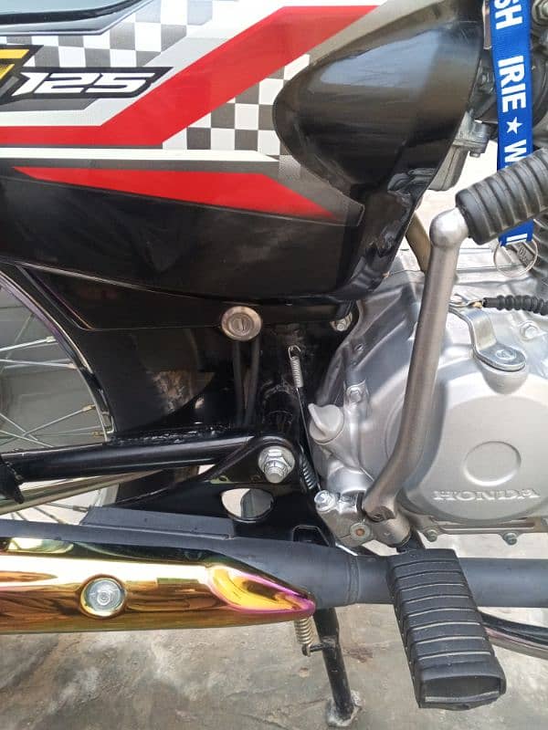 honda125 black 2