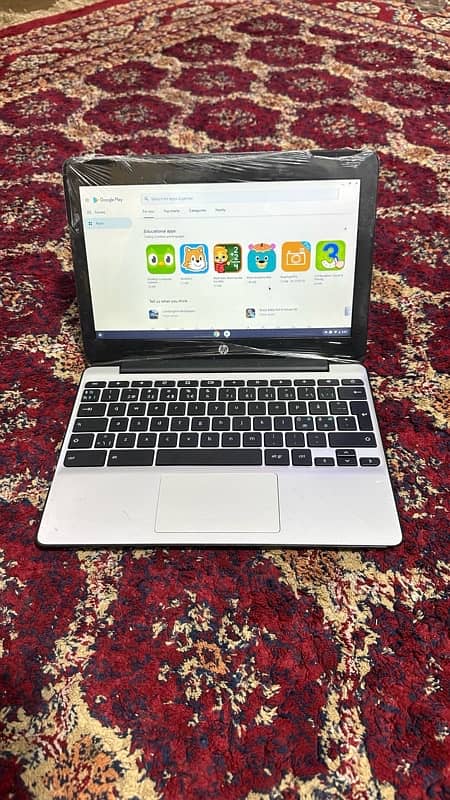 HP chromebook G5 4/16 11inch Laptop 10by10 laptop 2