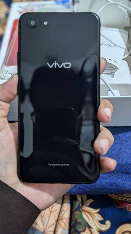 Vivo Y83 4