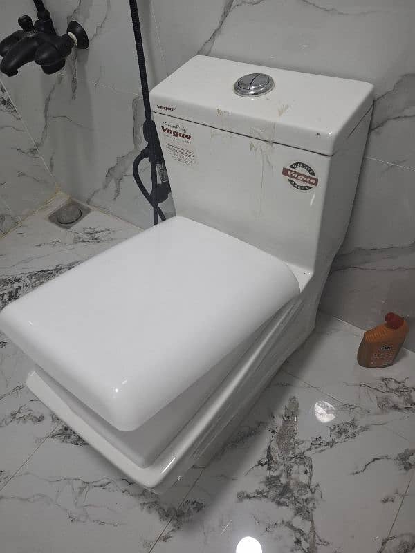 commode ( one piece commode newly installed) 2