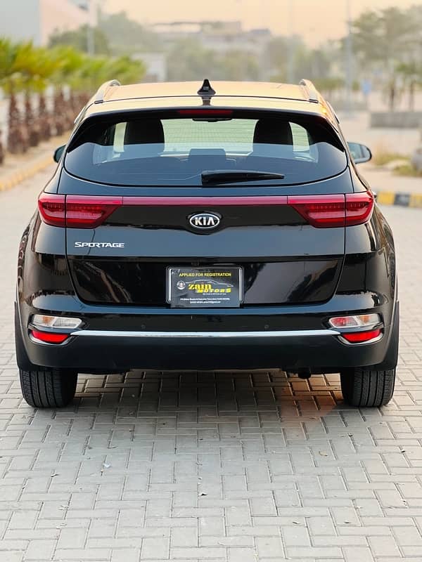 KIA Sportage 2021 5