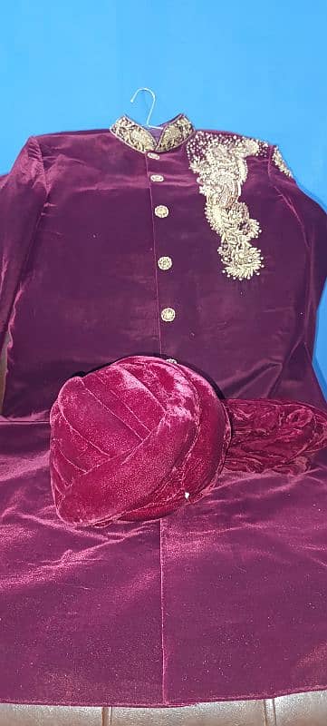 Mahroon Velvet Sherwani and Kullah size large 2