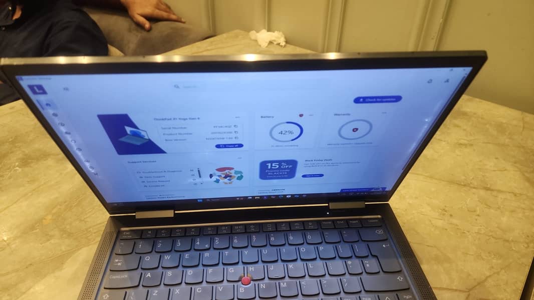 Lenovo ThinkPad X1 Yoga 32 Ram 256 SSD Gen 6 Core i7 11th Gen 12