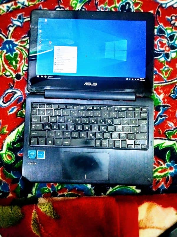 ASUS Laptop (Touch Screen) 6