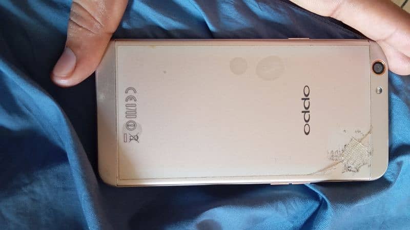 oppo f1s   4(64 2