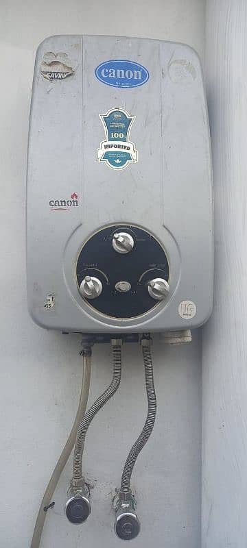 canon instant gas geyser in good condition 2