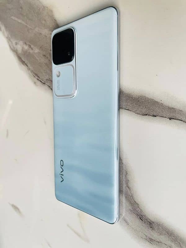 Vivo V30 5g Mobile For Sale*12gb-256gb*(11.5 Month Warranty) 1