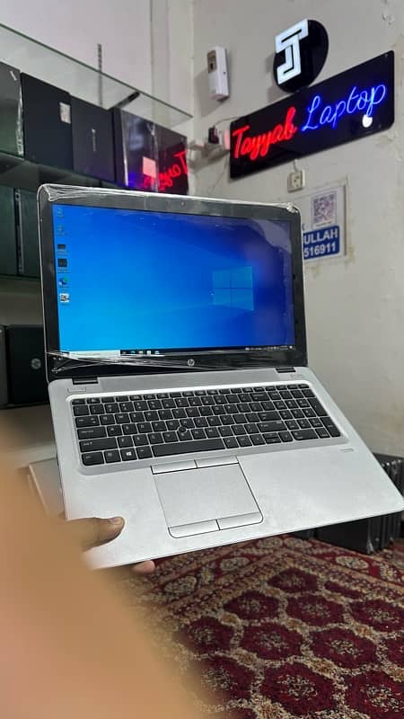 HP laptop i5 7th gen elitbook 850 G4 8/256 10by10 Tayyab Laptop 0