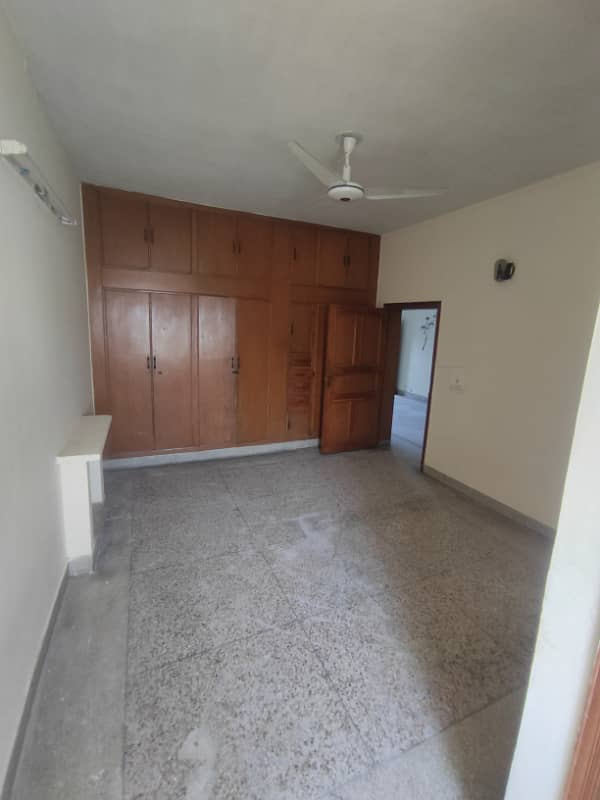 3 Bedrooms First Floor For Rent At G-10 7