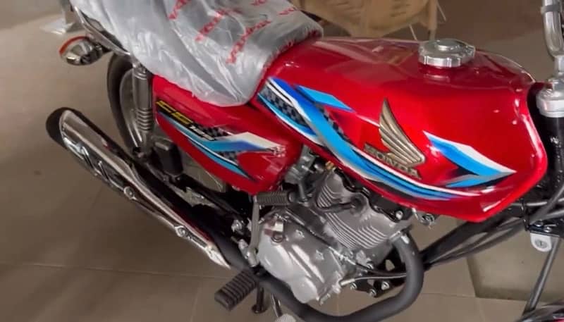 Honda CG 125 2024 Bilkul new Number laga hova 4