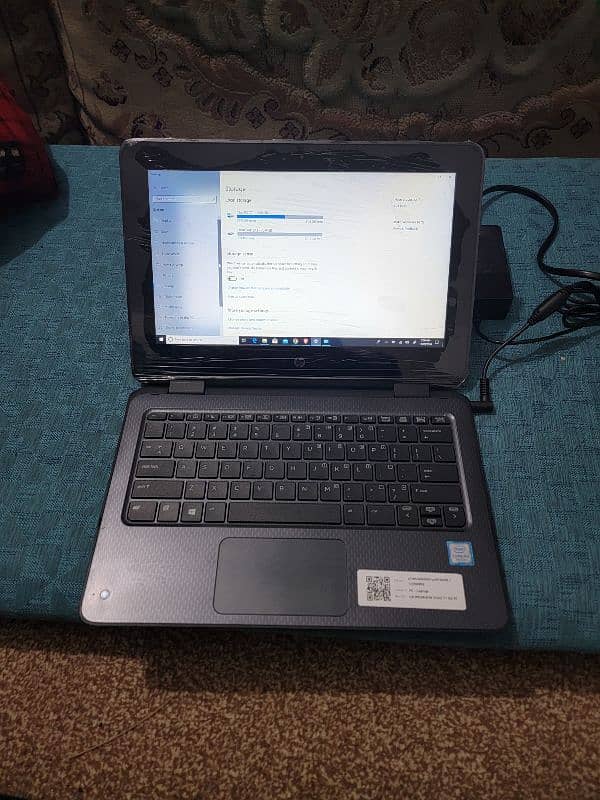 HP ProBook x360 11 G2 EE / 8GB Ram / 120GB SSD / Core M3, 7th gen 6