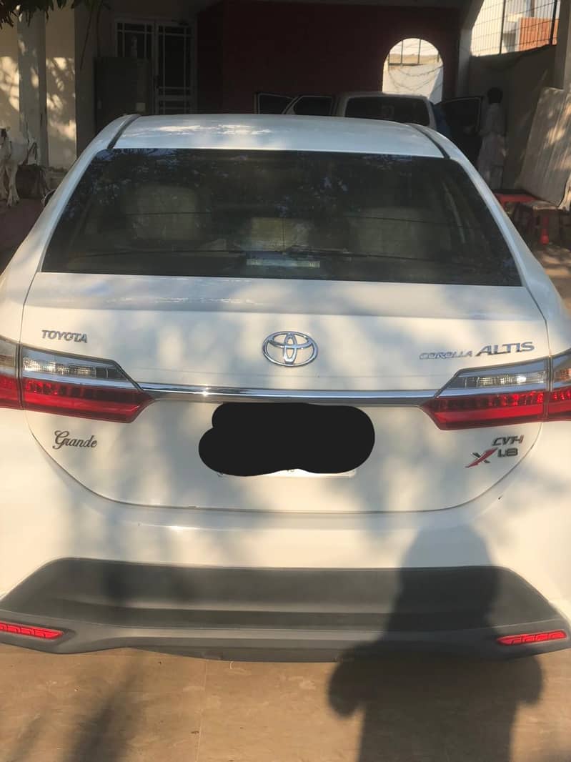 Toyota Corolla Altis Grande 2018 3