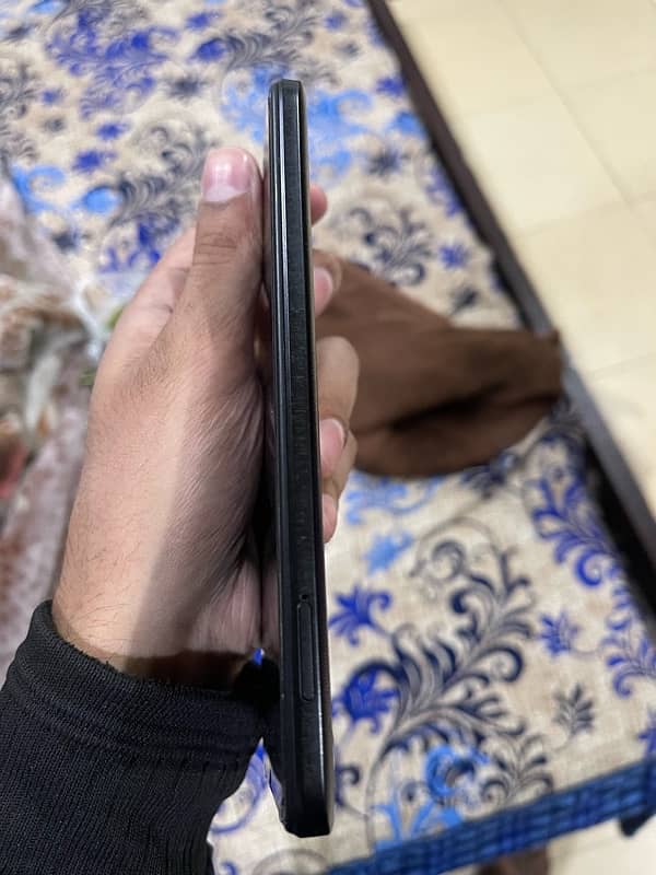 redmi A2 plus 6