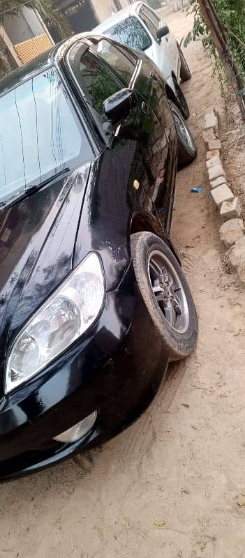 Honda Civic EXi 2005 URGENT SALE 2