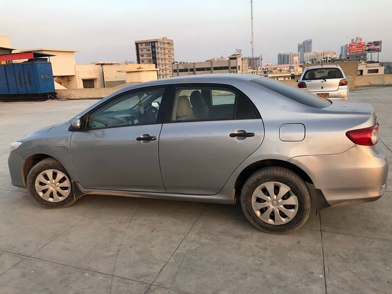 Toyota Corolla GLI 2013 3