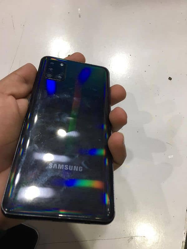 Samsung A31 6