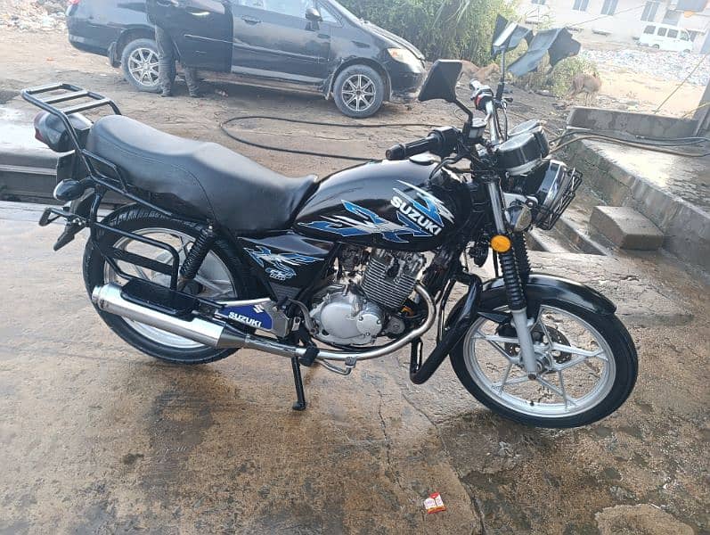 SUZUKI GS150 SE 2020 3