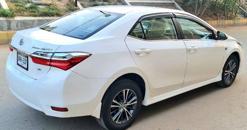 TOYOTA COROLLA ALTIS MODEL 2018 BUMPER TO BUMPER ORIGINAL 2